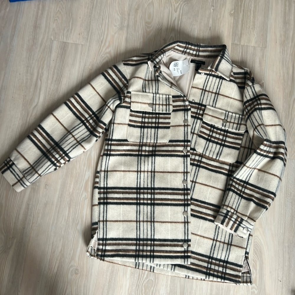 Forever 21 women’s plaid shacket plaid NWT